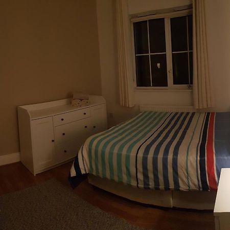 3 Bedroom 3 Bathroom House, Dublin Lucan Eksteriør billede